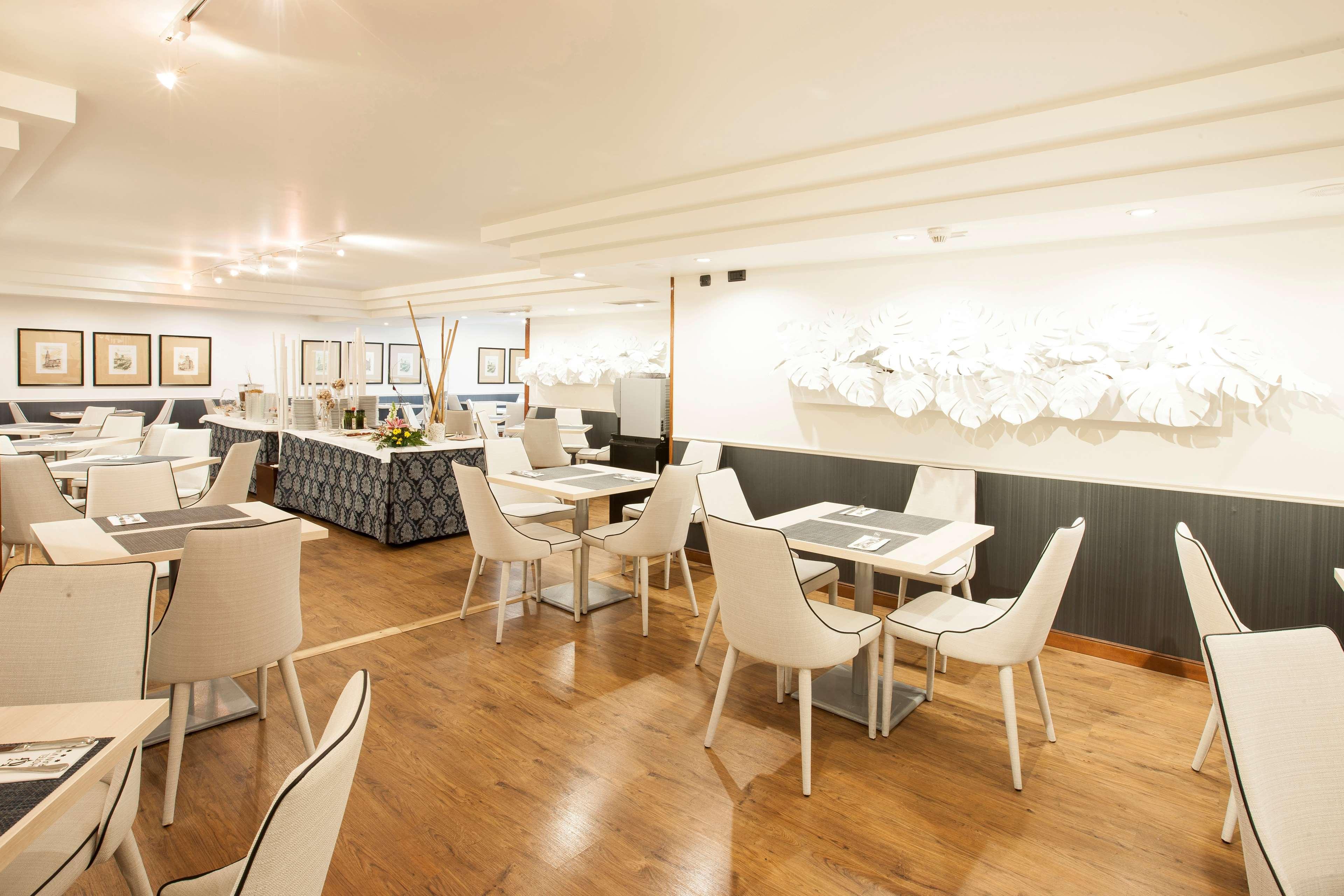Hotel Gran Via โลโกรโญ ภายนอก รูปภาพ