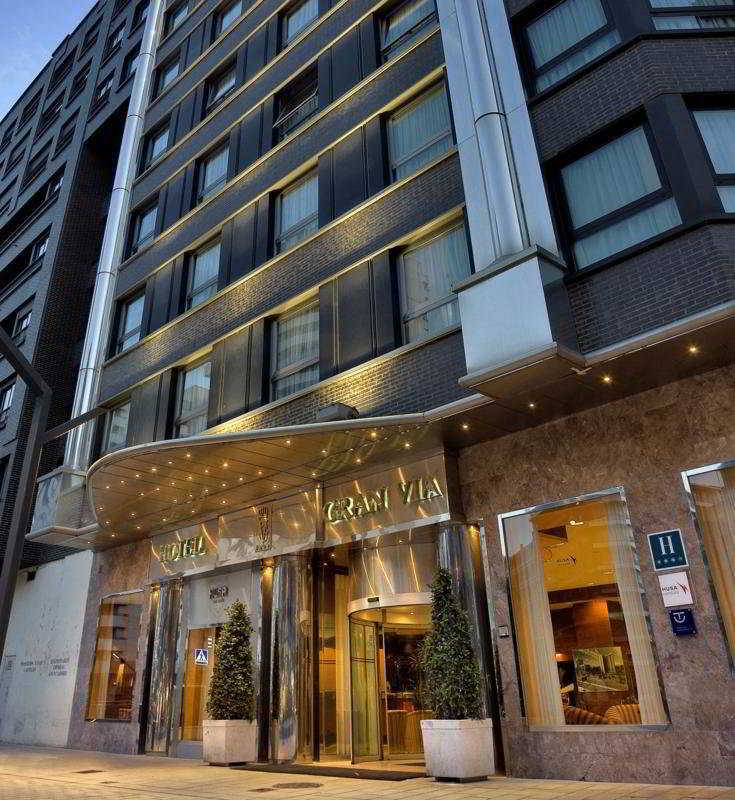 Hotel Gran Via โลโกรโญ ภายนอก รูปภาพ
