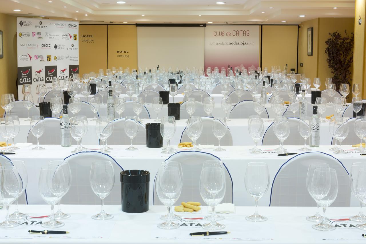 Hotel Gran Via โลโกรโญ ภายนอก รูปภาพ